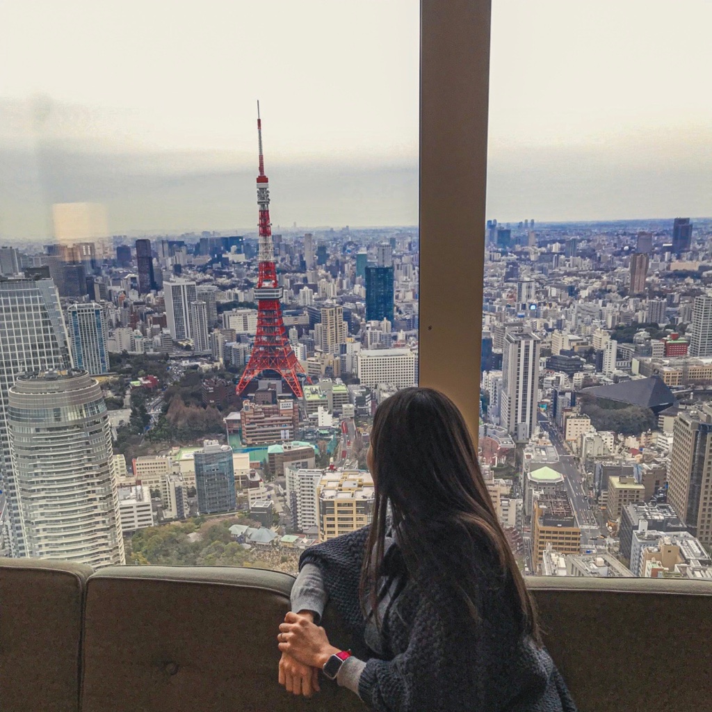 안다즈 도쿄 도라노몬 힐즈 (Andaz Tokyo Toranomon Hills) — 타워 전망 킹 베드 후기