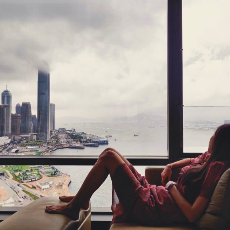 그랜드 하얏트 홍콩 (Grand Hyatt Hong Kong) — 1킹 베드 하버 전망 클럽 엑세스 후기