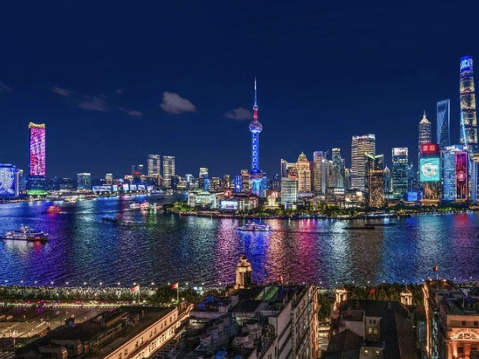 월도프 아스토리아 상하이 온 더 번드 (Waldorf Astoria Shanghai on the Bund) — 더블 퀸 디럭스 강 전망 객실 후기